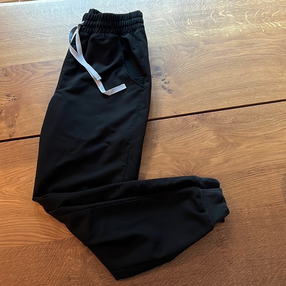 FIGS Zamora High Waisted Jogger Scrub Pants